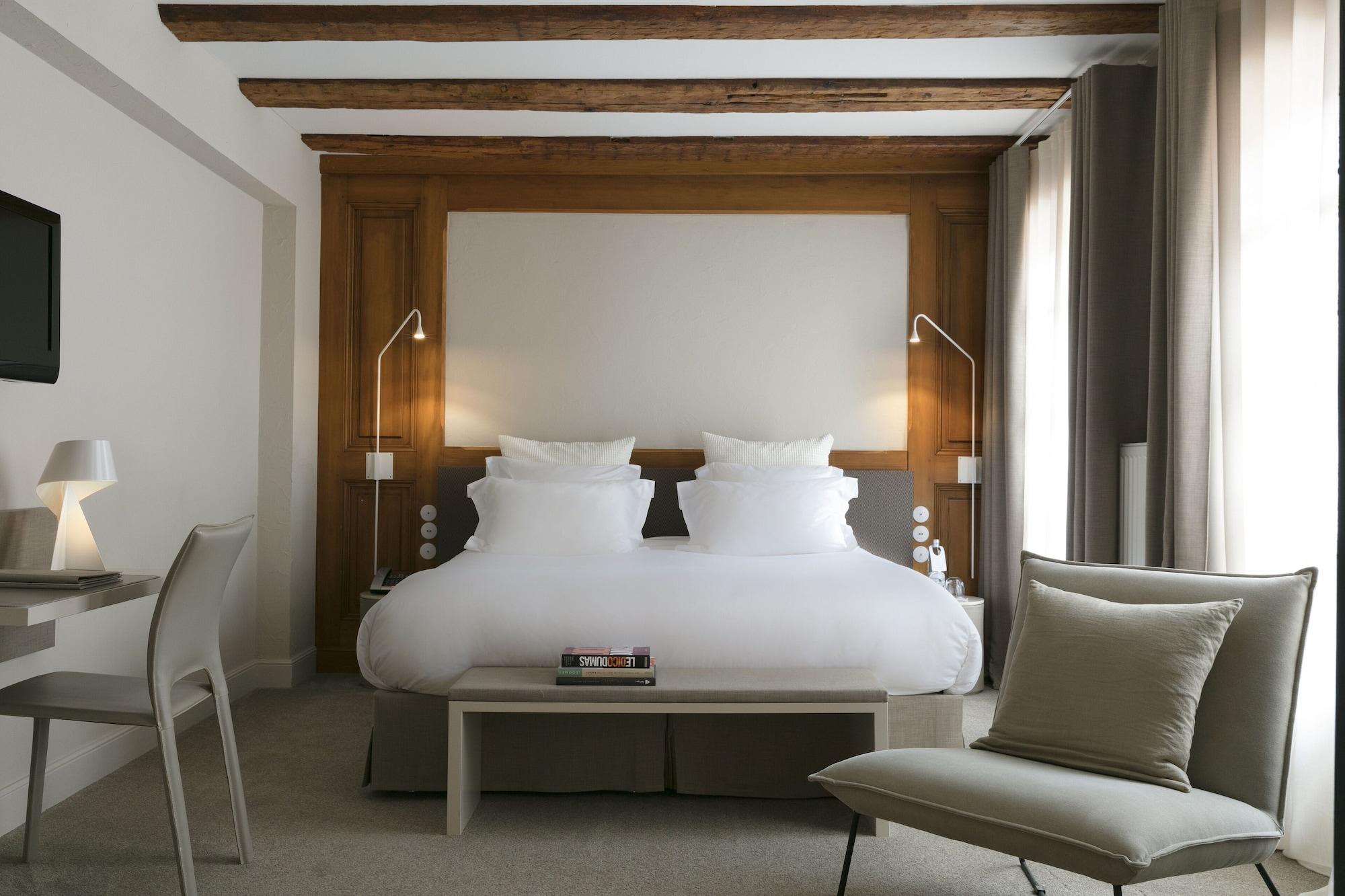 Relais & Chateaux La Maison Des Tetes Colmar