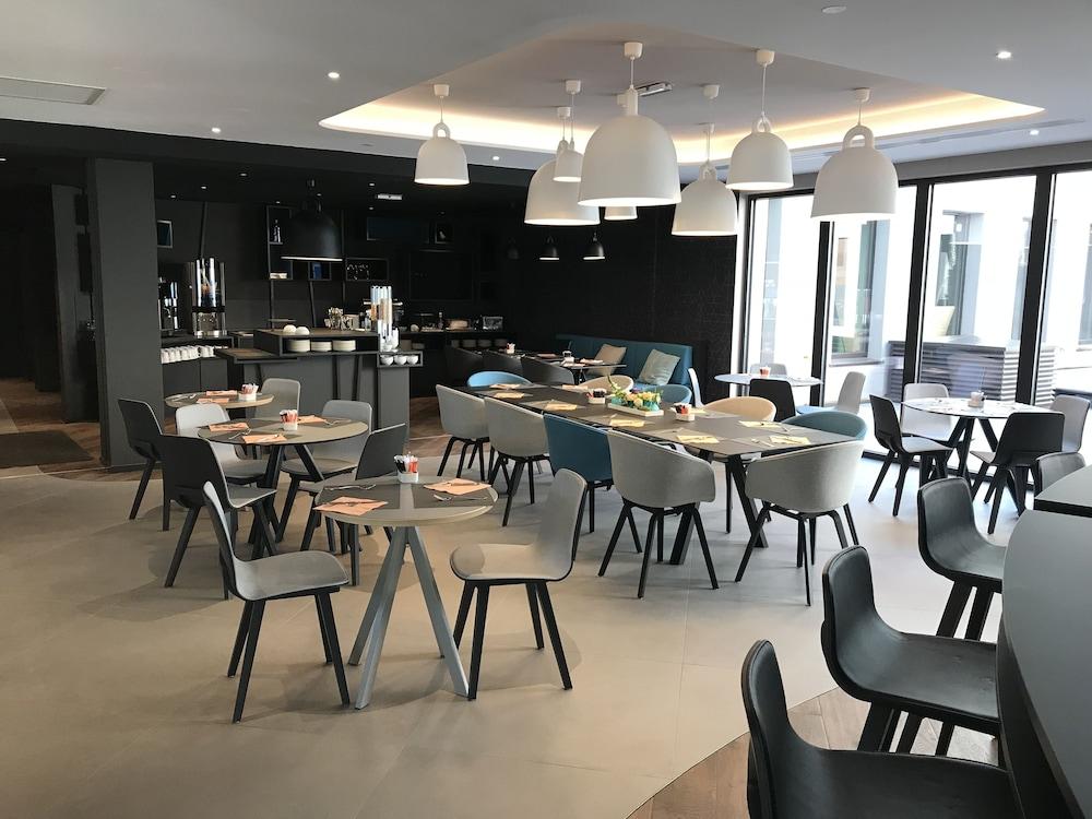 Novotel Centre 4*