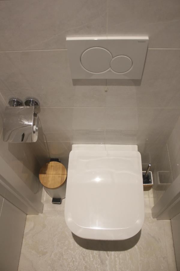 Lesboisjolis Appartement *
