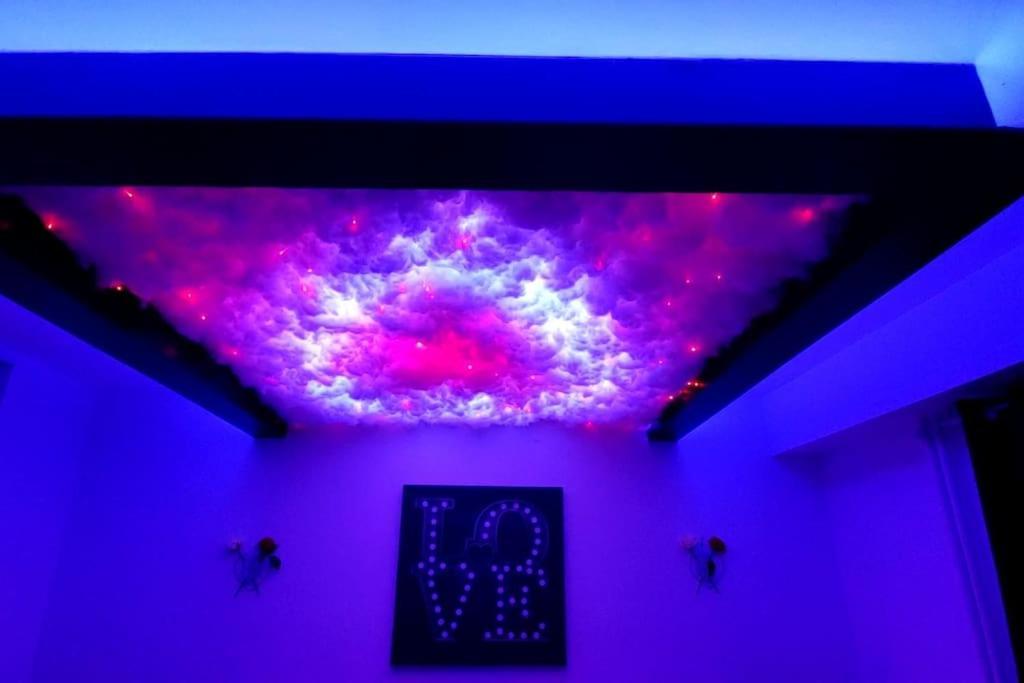Le Lovelyhome Au Centre Avec Jacuzzi Et Sauna Proche Gare Et Parking Gratuit Appartement Colmar