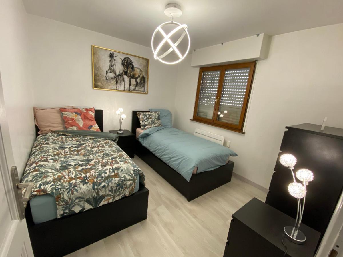 Mallo's Avec Parking Gratuit Et 2 Balcons Appartement