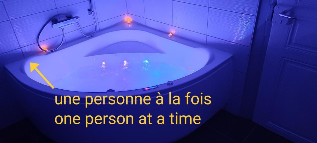Appartement Logement Cosy Et Spacieux, A 2 Pas Du Centre-ville *