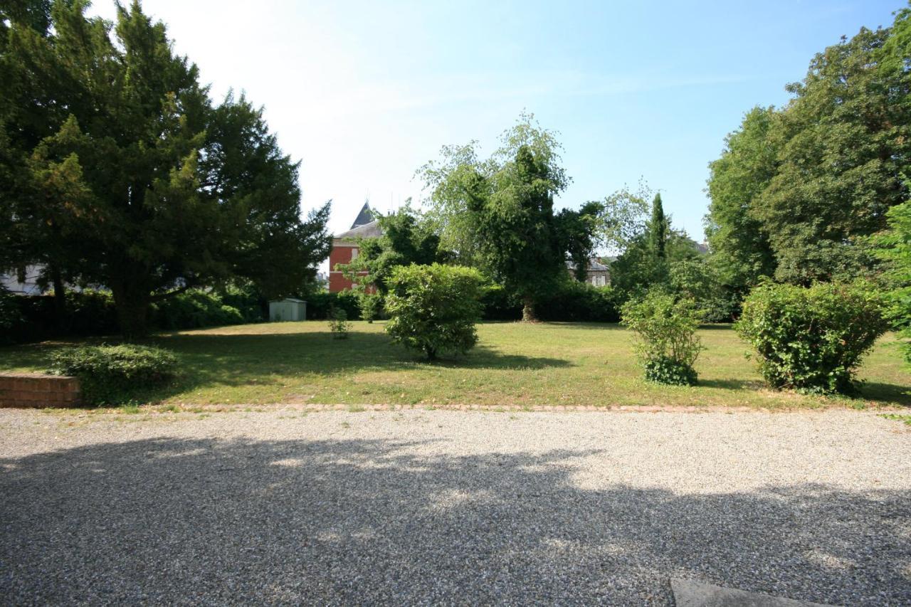 Hébergement de vacances La Joséphine Avec Jardin, Sauna Et Jacuzzi
