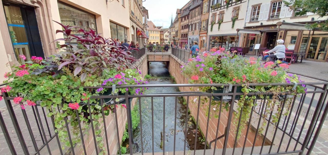 Le Red St Léon : Lit Queen Size * Wifi * Idéal Couple * Colmar