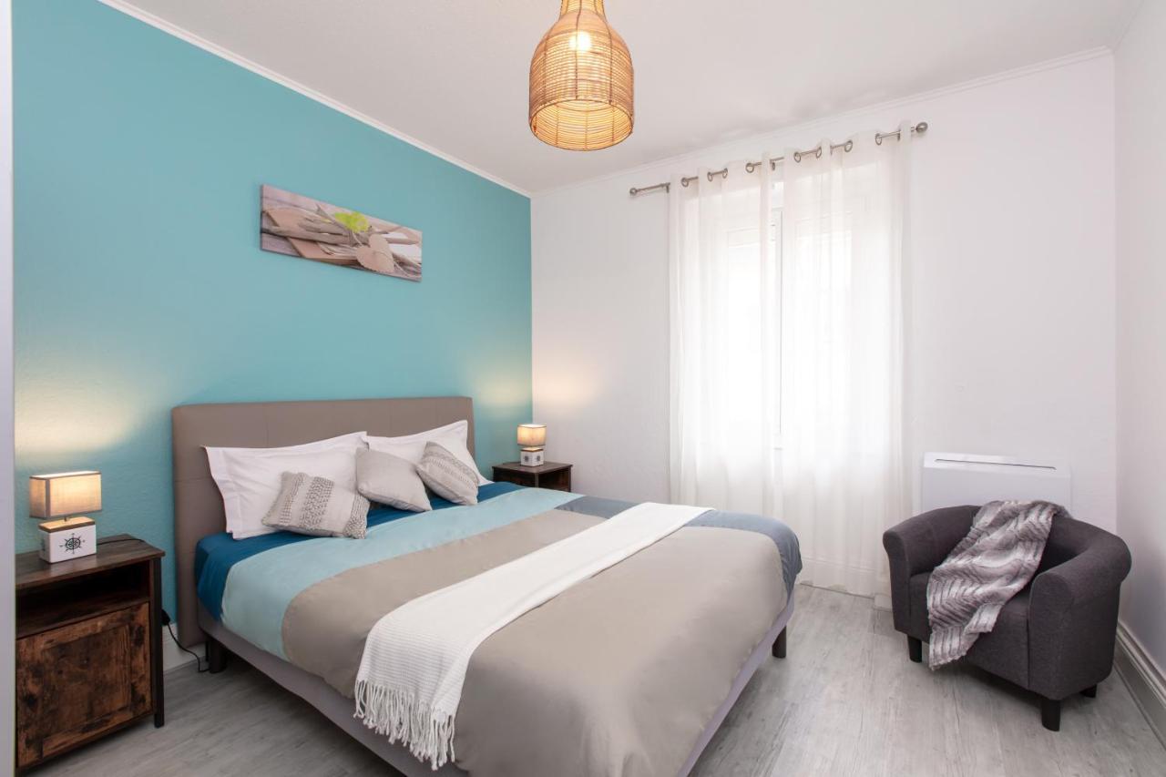 Le St Léon : Lit Queen Size * Wifi * Idéal Couple Appartement