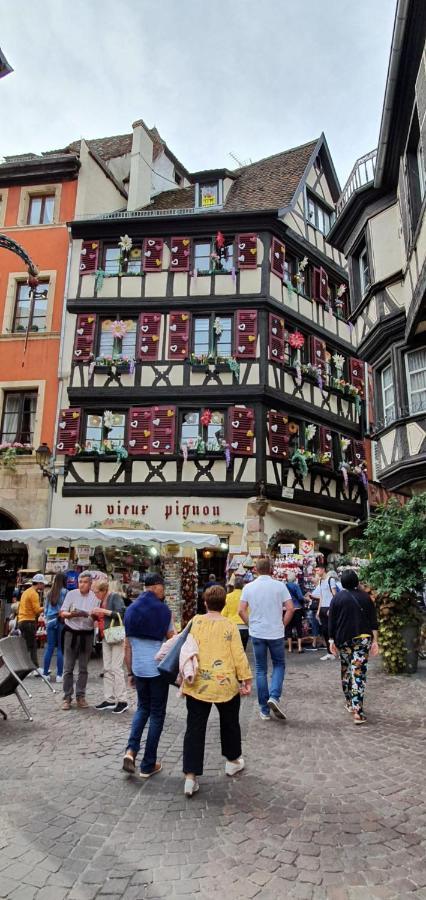 Le Red St Léon : Lit Queen Size * Wifi * Idéal Couple Appartement