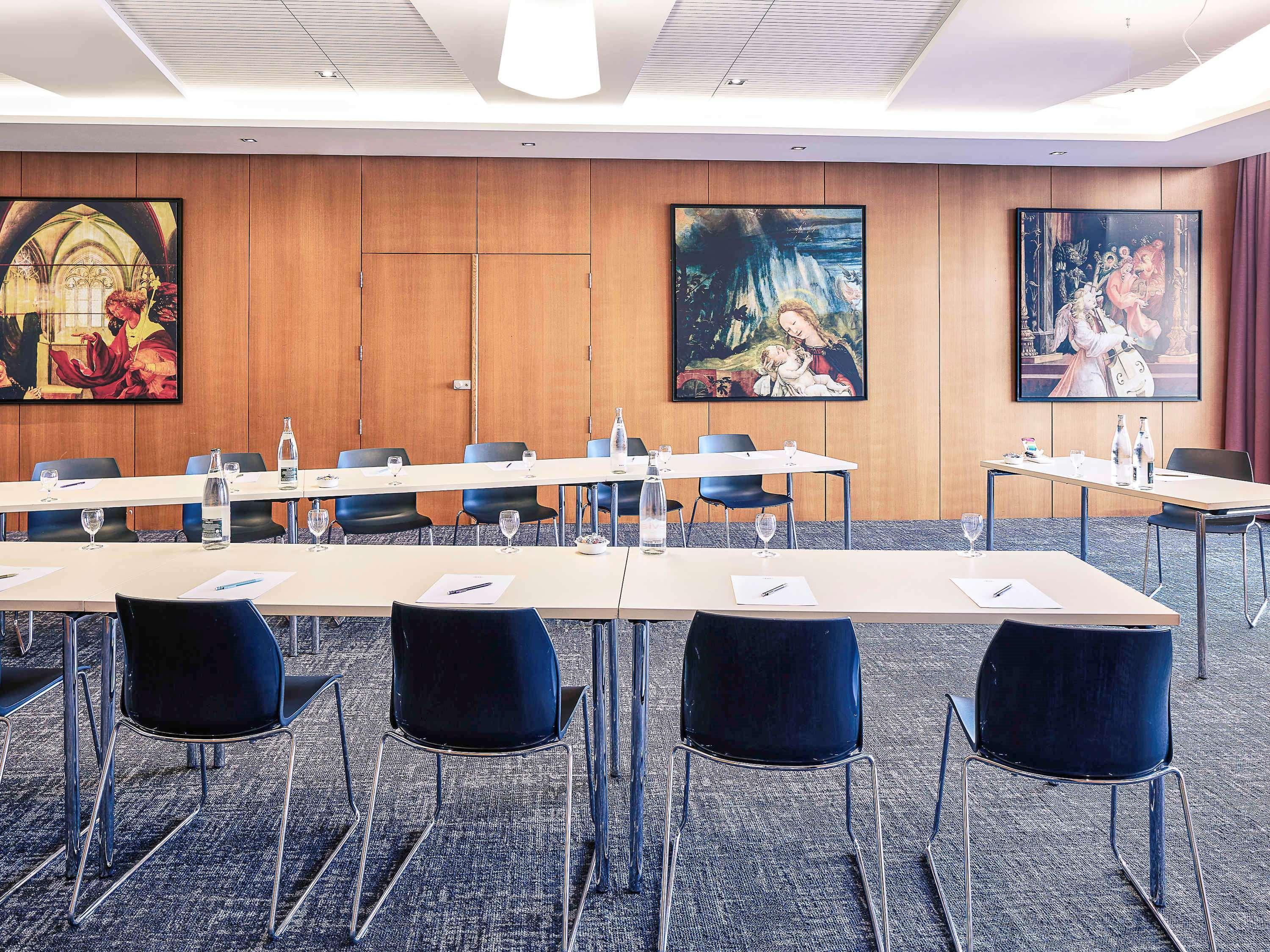 Hotel Mercure Centre Unterlinden 4*