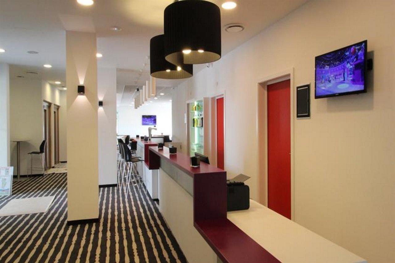 Western Expo Hotel