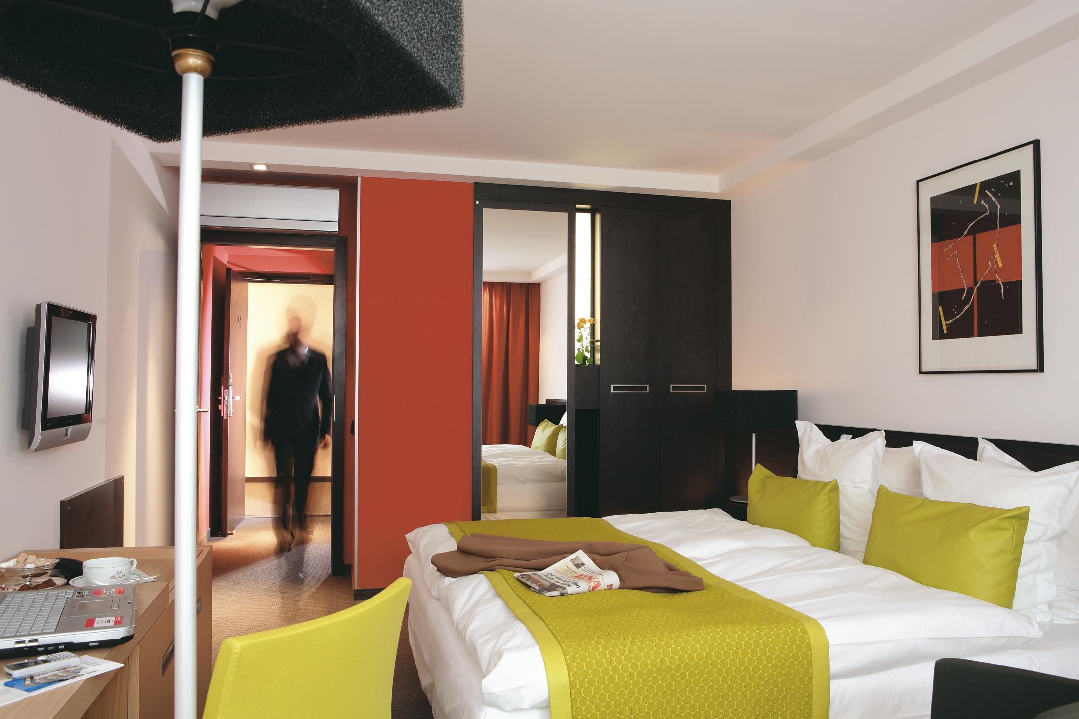 Grand Bristol Hotel