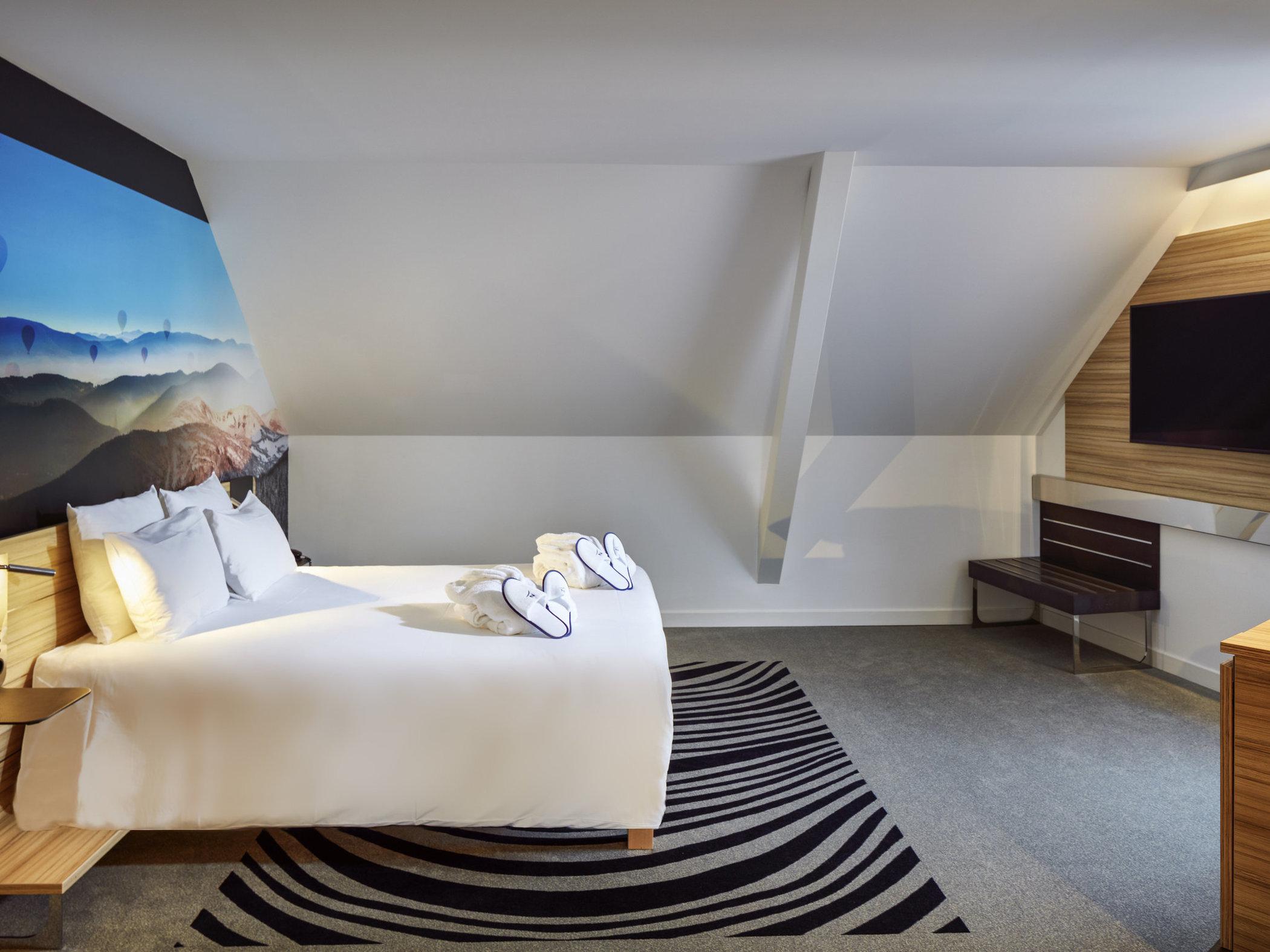 Novotel Centre Hotel