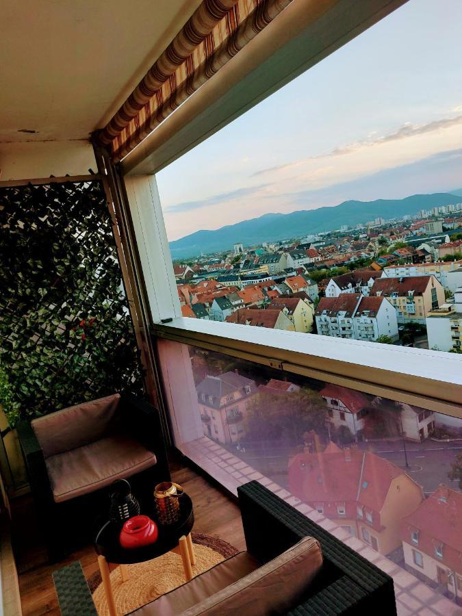 Superbe Avec Vue Et Jacuzzi