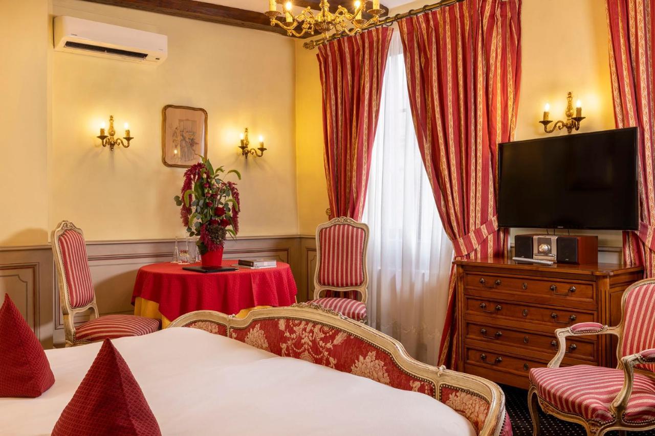 Hotel Restaurant Le Maréchal - Les Collectionneurs 4*