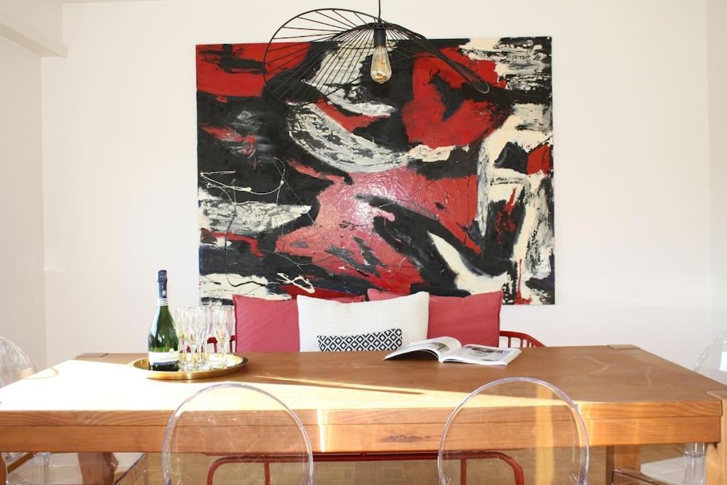 Superb Apt- Garden- 3 Parkings, Near Petite Venise !