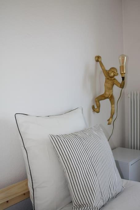 Appartement Superb Apt- Garden- 3 Parkings, Near Petite Venise ! *