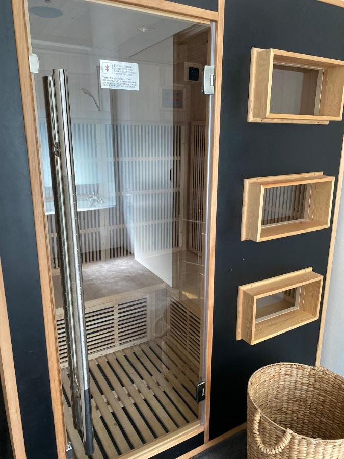 Hébergement de vacances La Joséphine Avec Jardin, Sauna Et Jacuzzi *