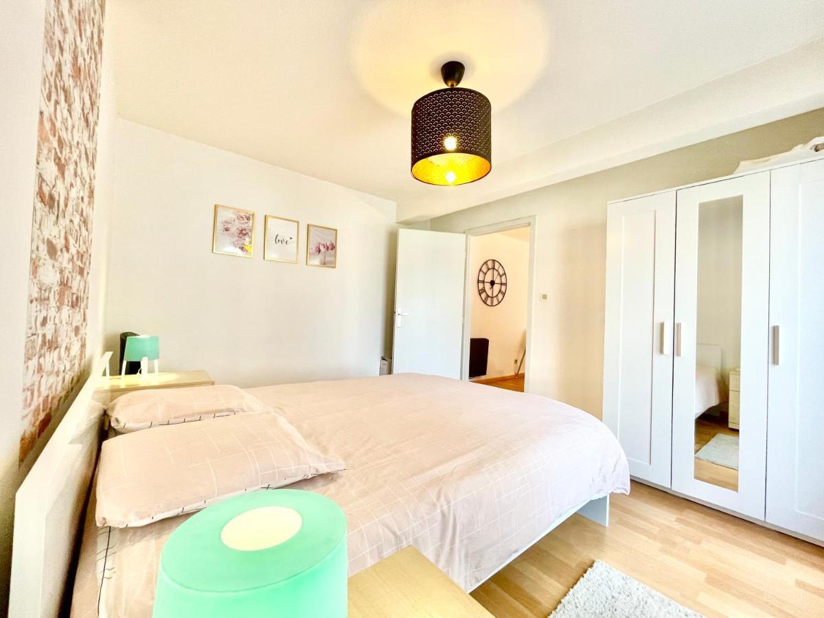 A 2 Min à Pied Du Centre Historique - Balcon - Fibre Internet Appartement Colmar