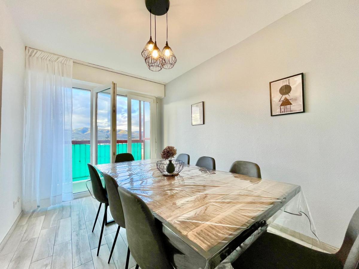 Appartement - La Cigogne - Balcon - Vue Degagee - Netflix - Wifi Fibre - Parking Gratuit - Quartier Populaire *