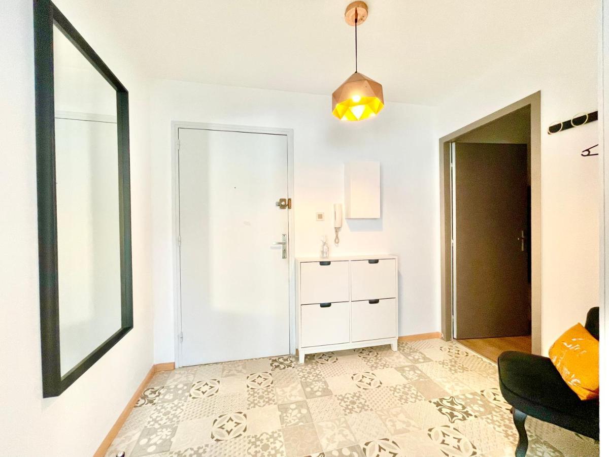 Appartement A 2 Min à Pied Du Centre Historique - Balcon - Fibre Internet