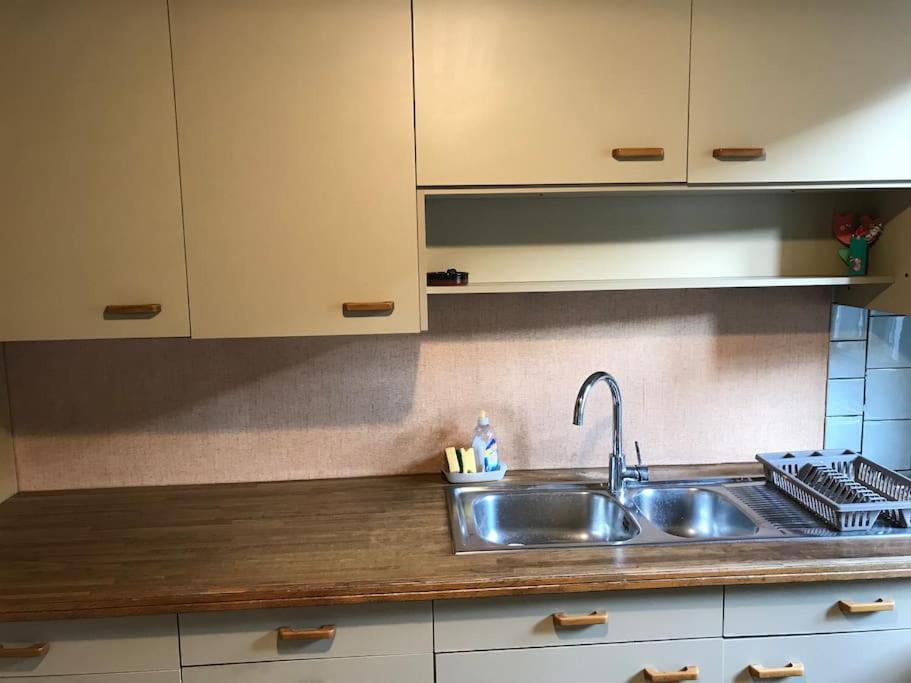 Maison De Ville 70 M2, Proche Du Centre-ville, Parking Prive Gratuit Ferienhaus *