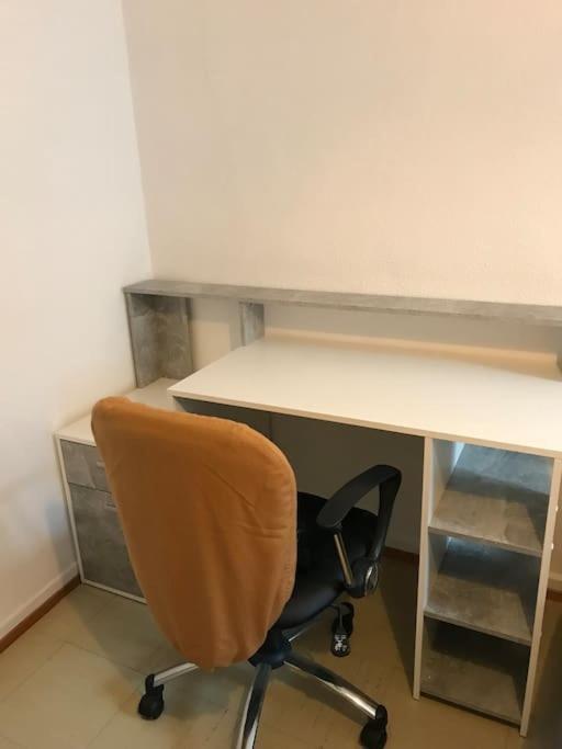 Maison De Ville 70 M2, Proche Du Centre-ville, Parking Prive Gratuit