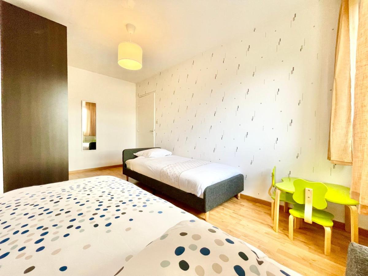 - La Cigogne - Balcon - Vue Degagee - Netflix - Wifi Fibre - Parking Gratuit - Quartier Populaire Apartment Colmar