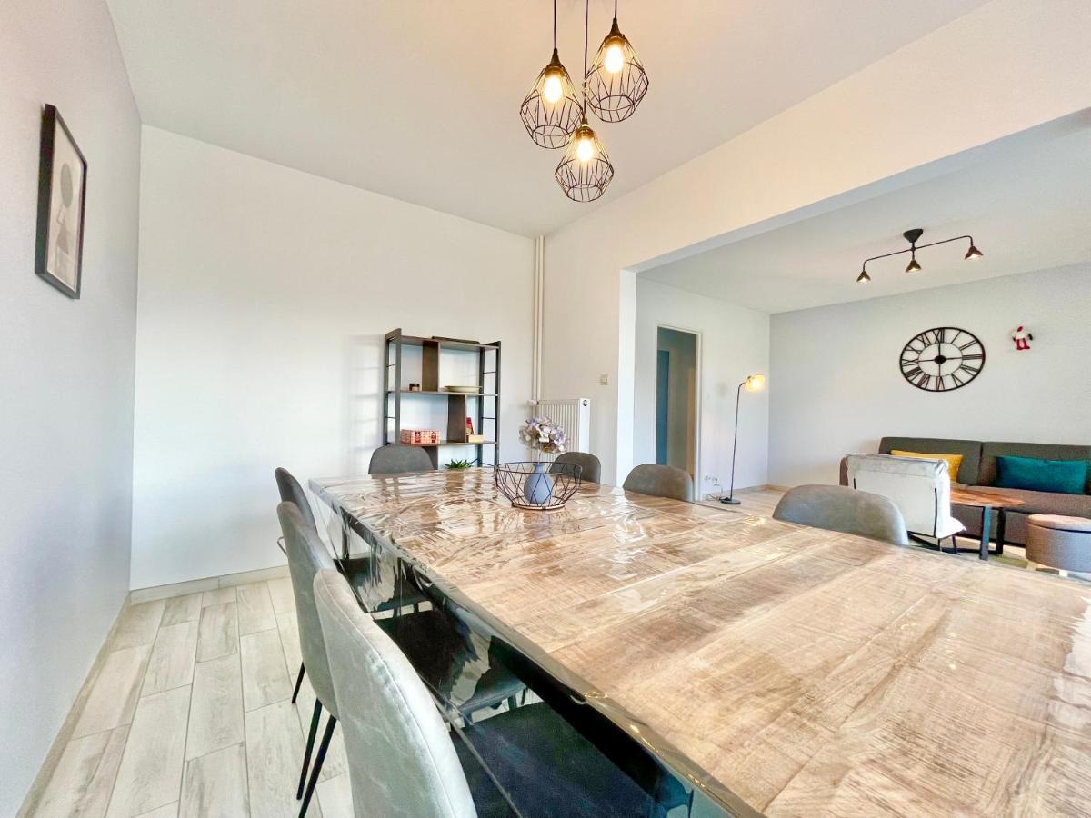 - La Cigogne - Balcon - Vue Degagee - Netflix - Wifi Fibre - Parking Gratuit - Quartier Populaire Apartment
