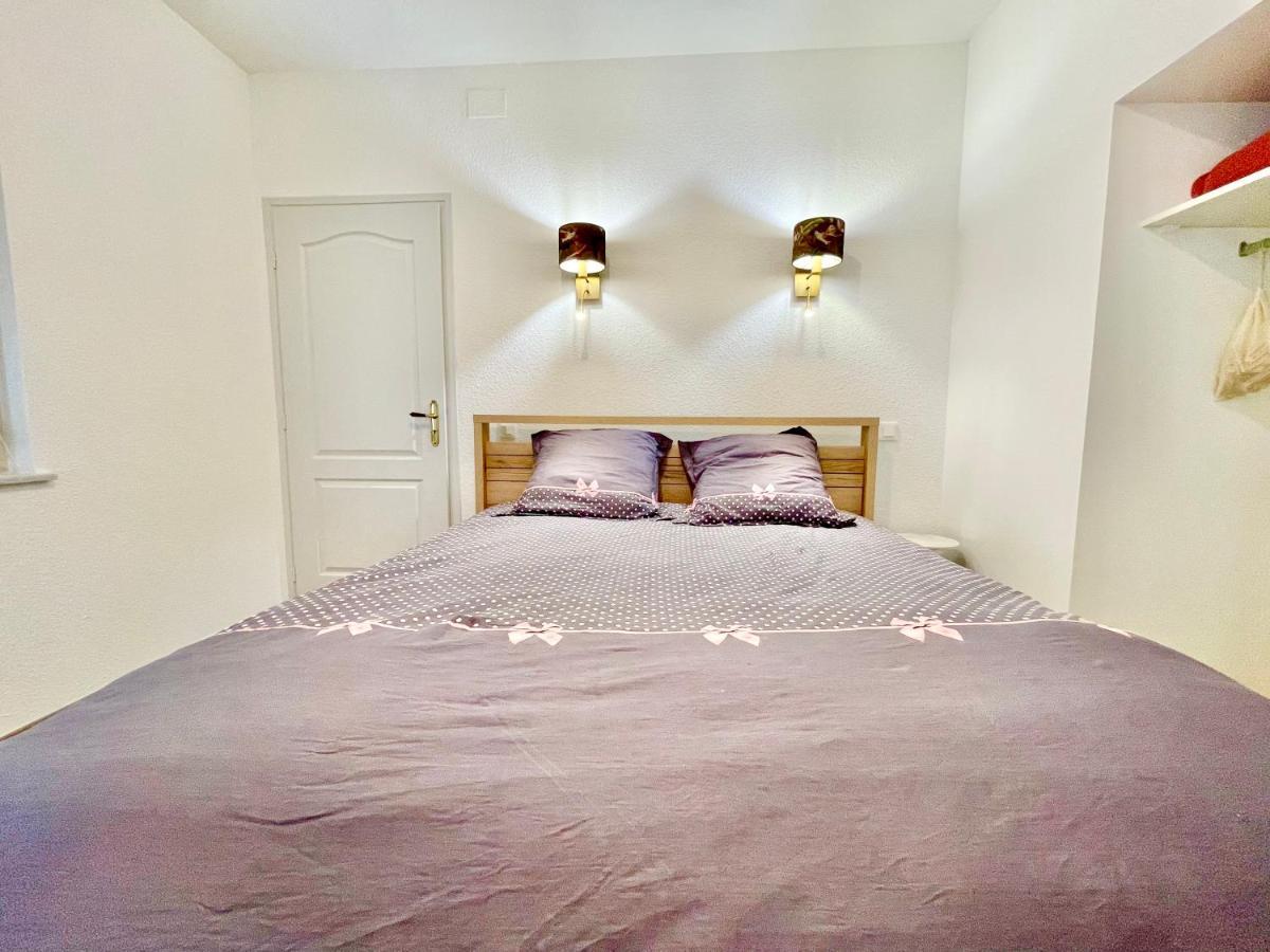 Apartment - Le Nichoir - Centre Historique - Parking Gratuit - Box Velo & Poussette *