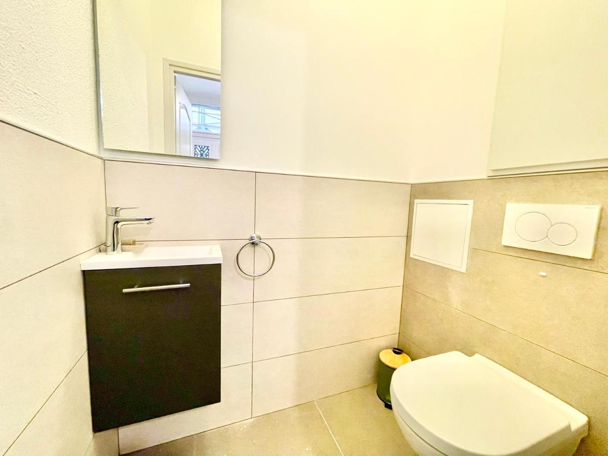 - Le Nichoir - Centre Historique - Parking Gratuit - Box Velo & Poussette Colmar