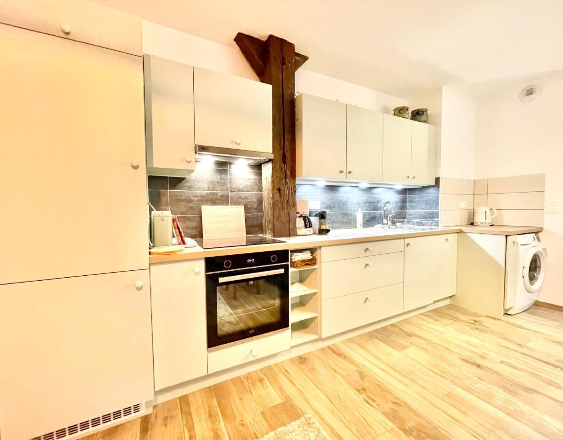 Apartment - Le Nichoir - Centre Historique - Parking Gratuit - Box Velo & Poussette *