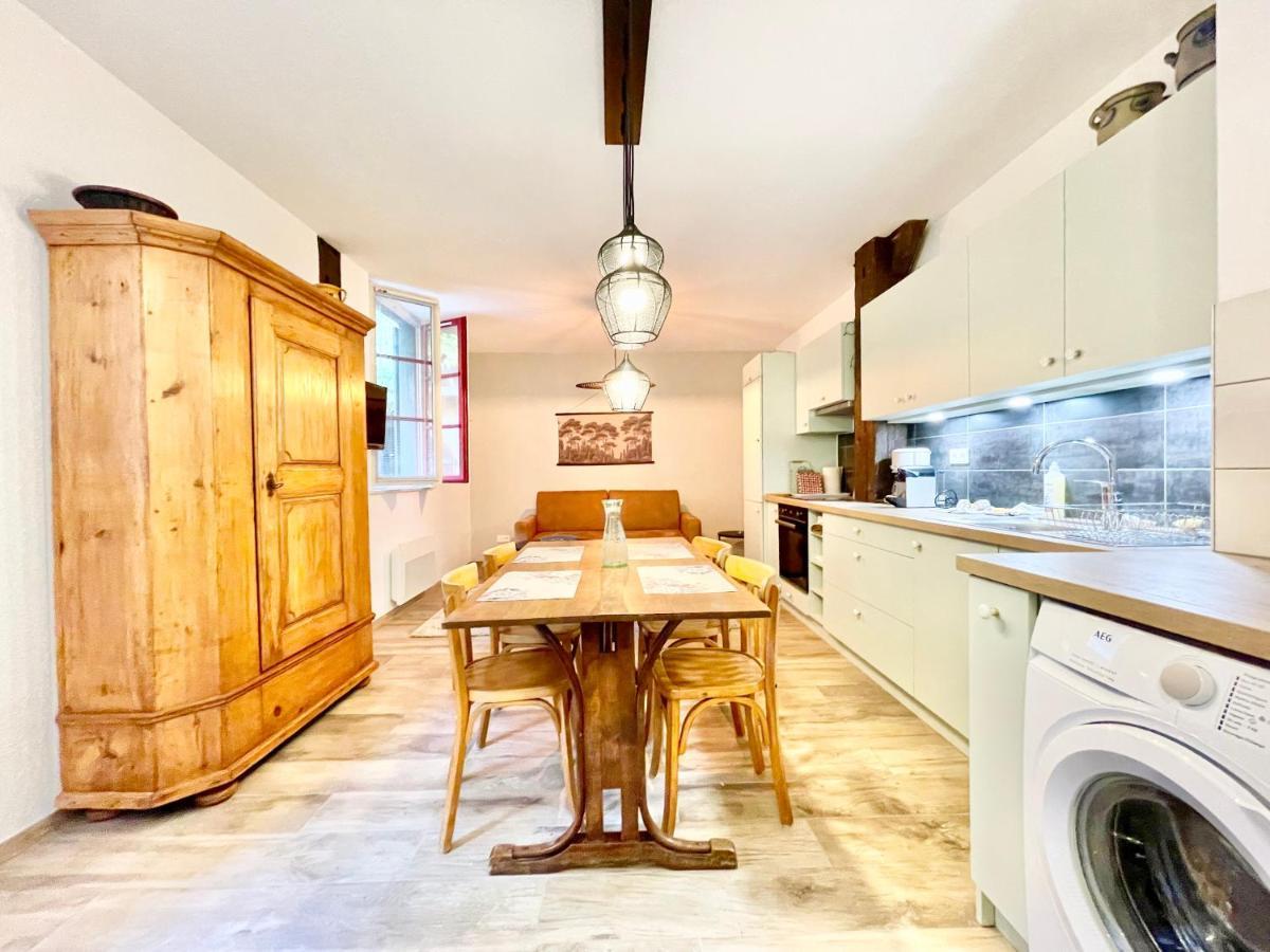 - Le Nichoir - Centre Historique - Parking Gratuit - Box Velo & Poussette Apartment