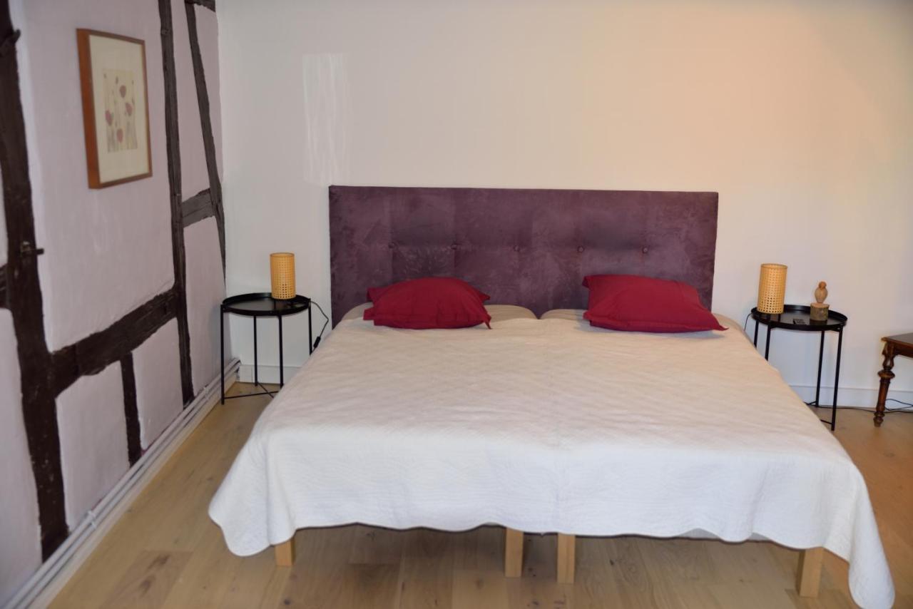 Chez Cecile Chez Le Vigneron Bed & Breakfast