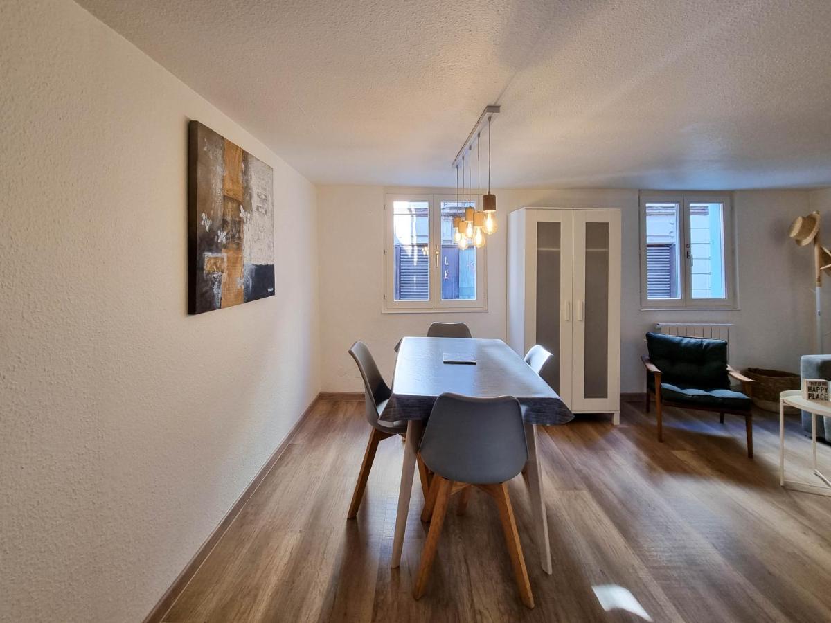 Travel Homes - Newgate 1, Elegant, Heart Of