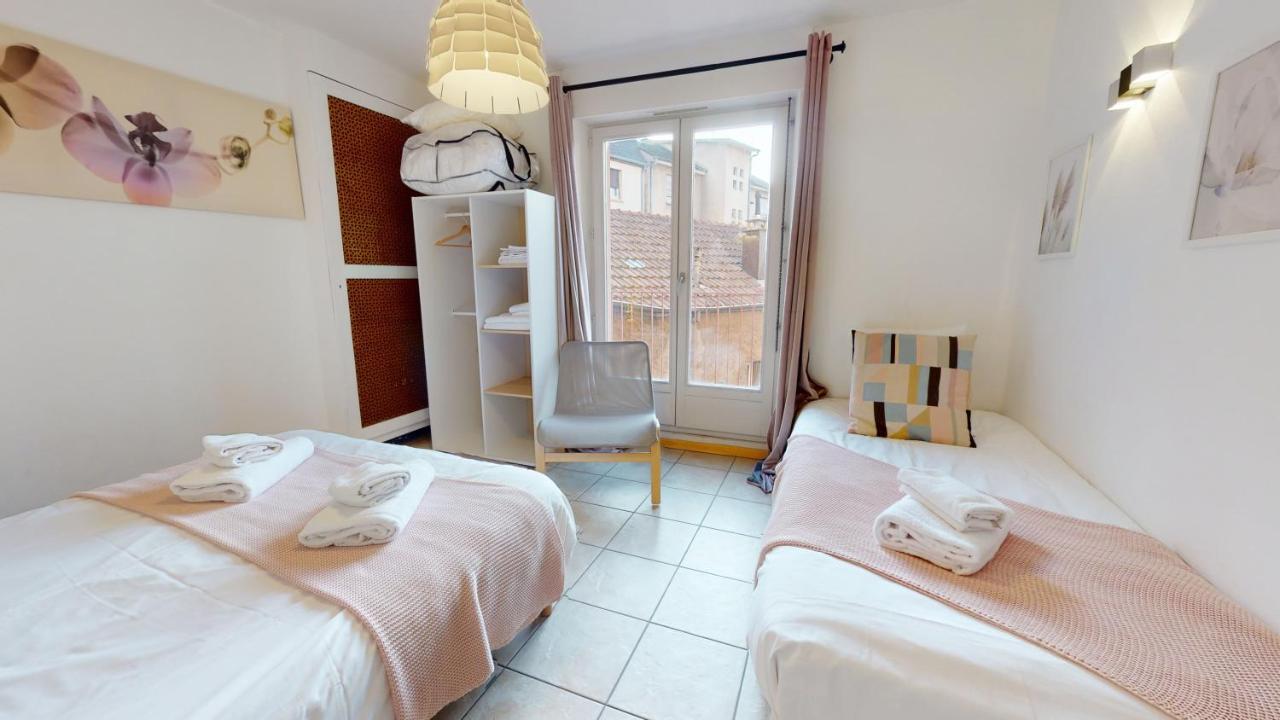 Apartment Des Bains Parking Hypercentre 6-8personnes
