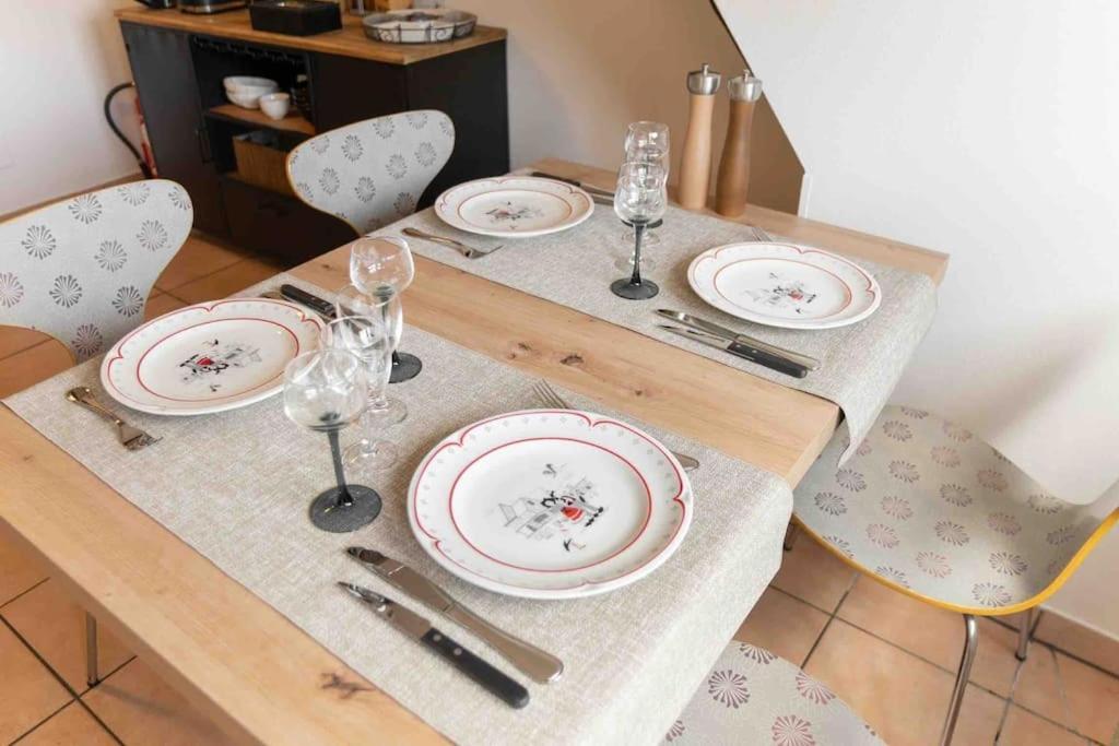 Appartement Les Lionceaux, 120m2 A Colmar, Place De Parking Gratuite *