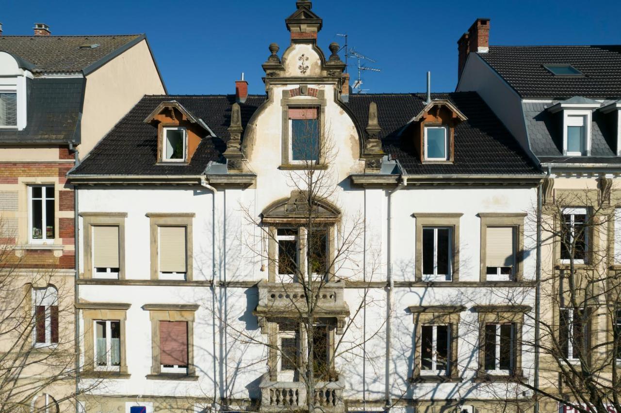 Big Mama With Aircon ,free Parking Appartement