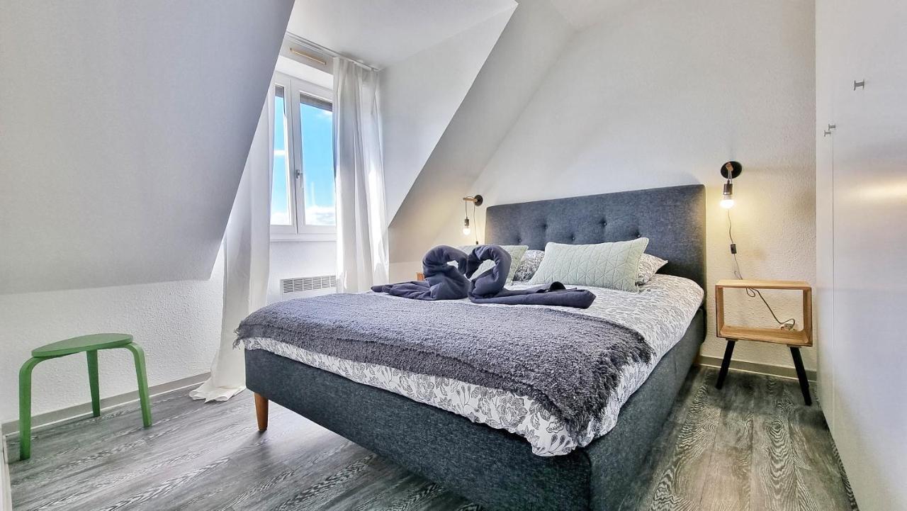 Mon Amour-chic-garage-fibre-rbnb Apartment