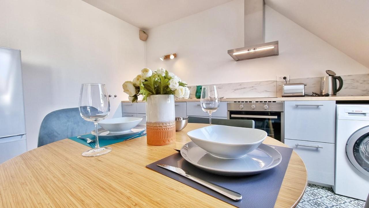 Mon Amour-chic-garage-fibre-rbnb Colmar