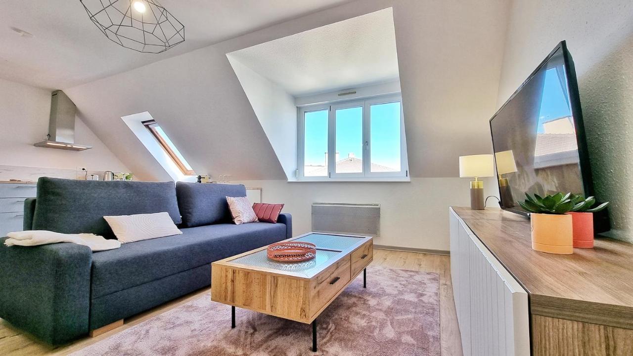 Apartment Mon Amour-chic-garage-fibre-rbnb