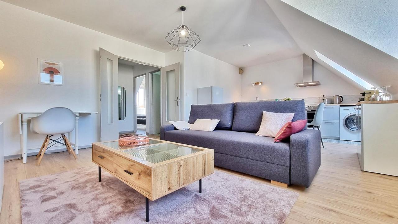 Apartment Mon Amour-chic-garage-fibre-rbnb Colmar