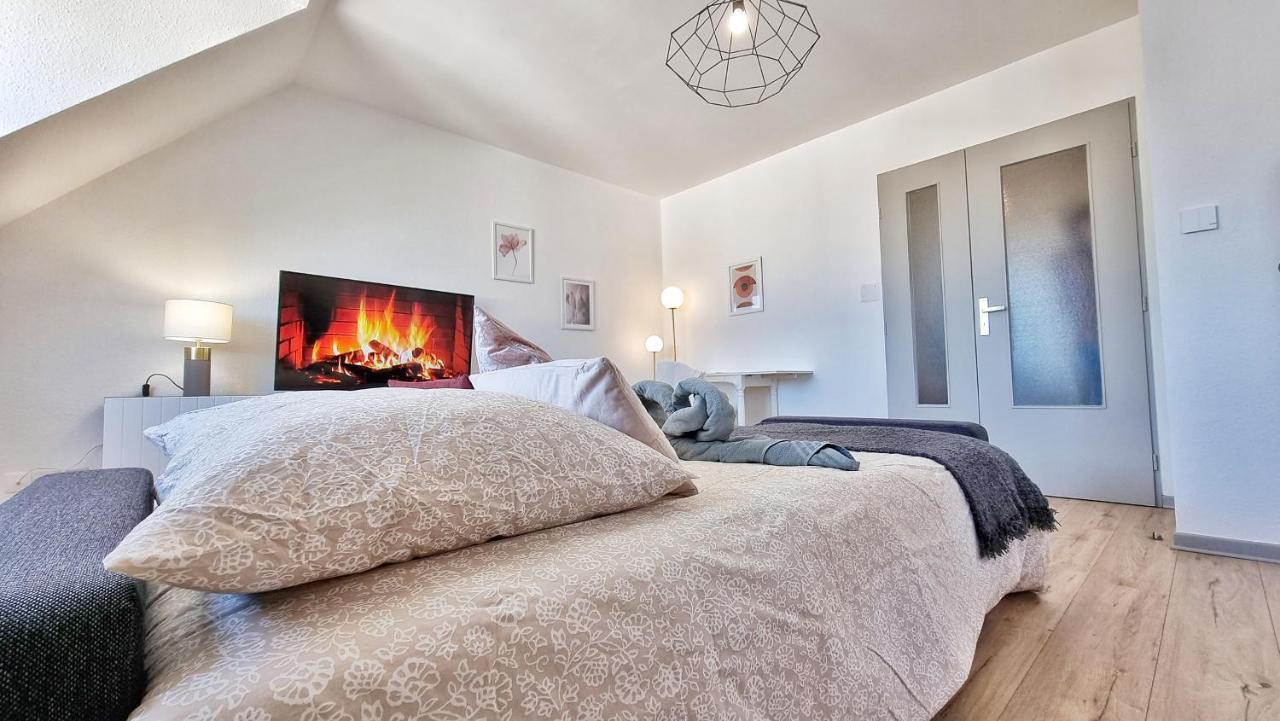 Apartment Mon Amour-chic-garage-fibre-rbnb *