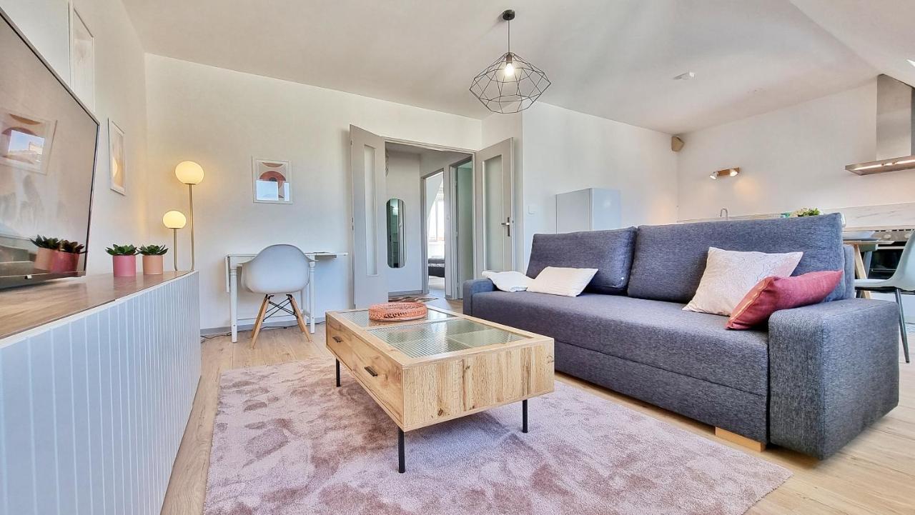 Apartment Mon Amour-chic-garage-fibre-rbnb