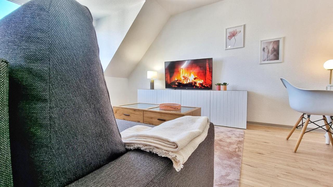 Mon Amour-chic-garage-fibre-rbnb Apartment *