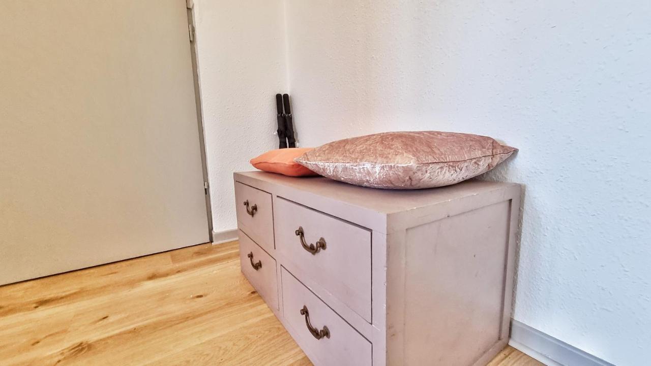 Mon Amour-chic-garage-fibre-rbnb Colmar