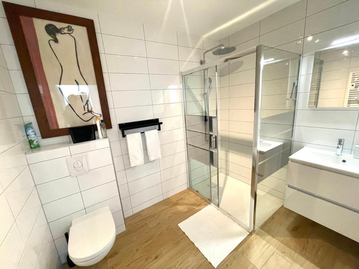 Magnifique 2 Pieces, Equipe, Terrasse Privee Apartment
