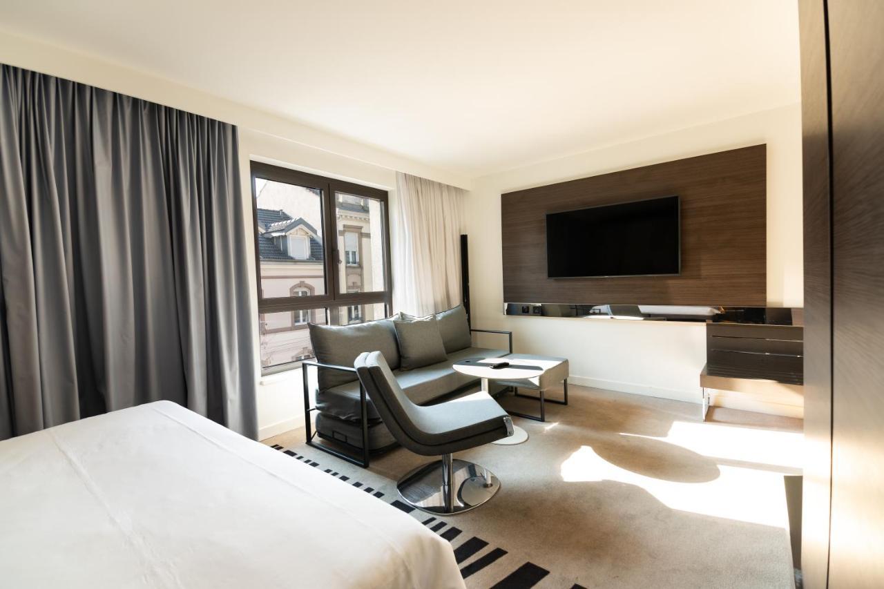 Novotel Centre Hotel 4*