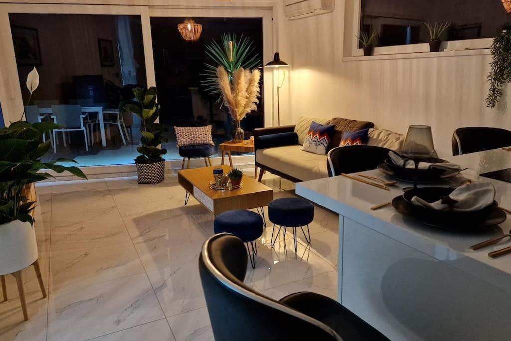 Appartement Prestige Neuf Avec Et Ecran De Cinema En Rez De Jardin Colmar