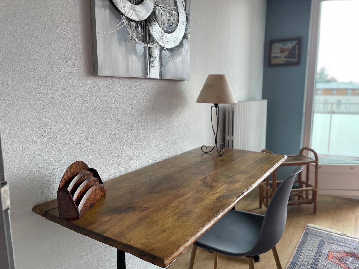 Le Sorbier 2pers Proche Centre, Ascenseur, Garage Appartement *