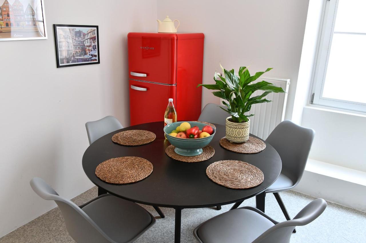 At In - Center Apartment