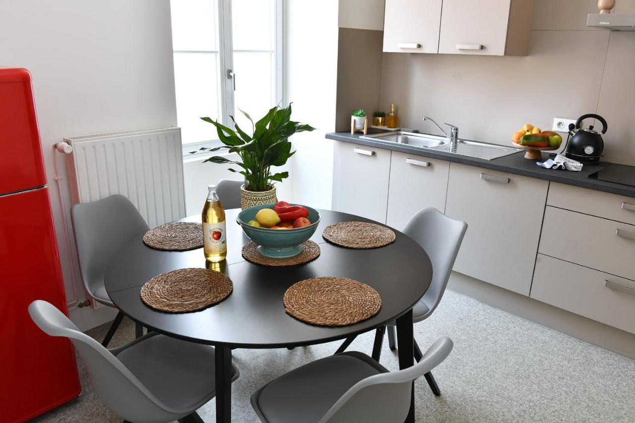 At In - Center Apartment