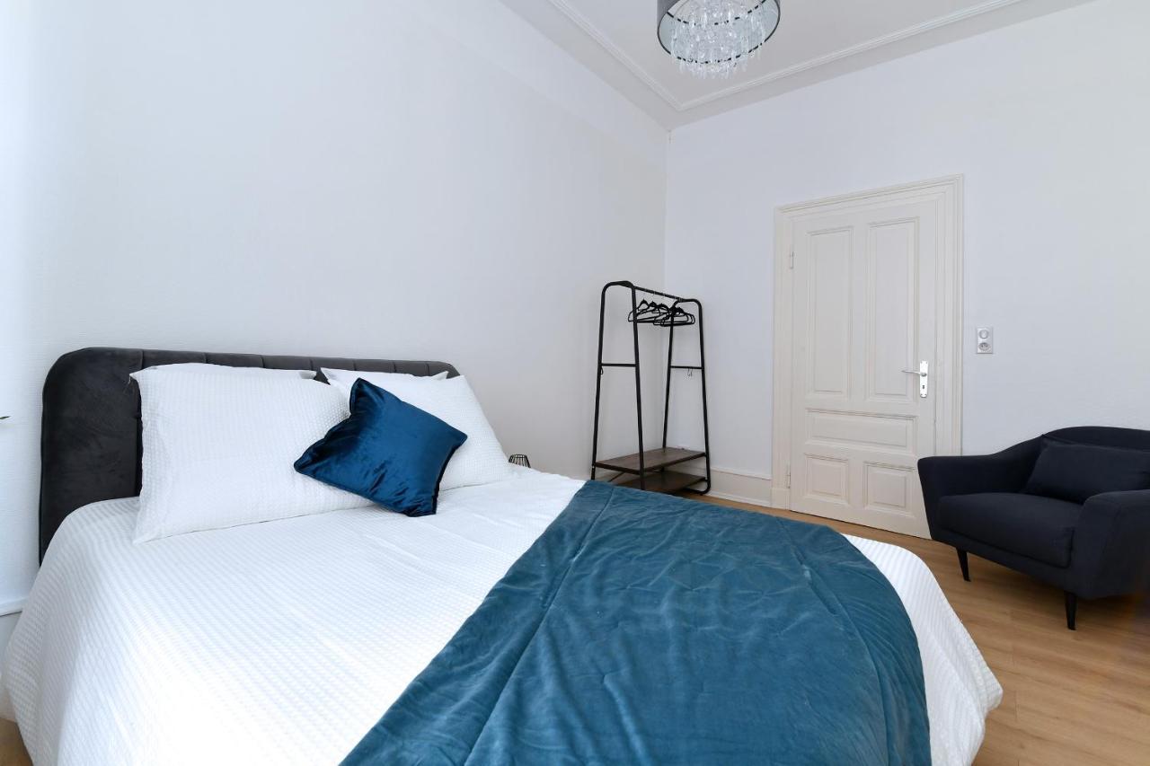 At In - Center Apartment